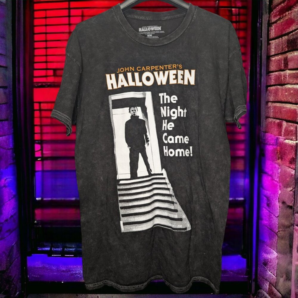 Officially licensed John Carpenter’s Halloween Michael Myers T-Shirt